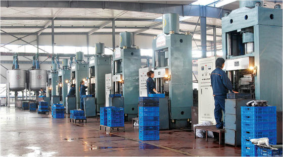 Imán permanente de ferrita con alta coercitividad intrínseca y alta densidad de flujo