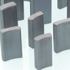 La hoja industrial del bloque del segmento del OEM del imán de la ferrita de StarterSintered del coche modificó para requisitos particulares